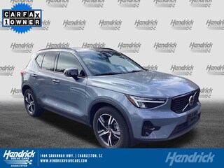 2023 Volvo XC40