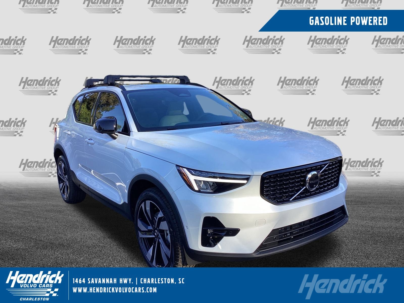2026 Volvo XC40 Plus's photo