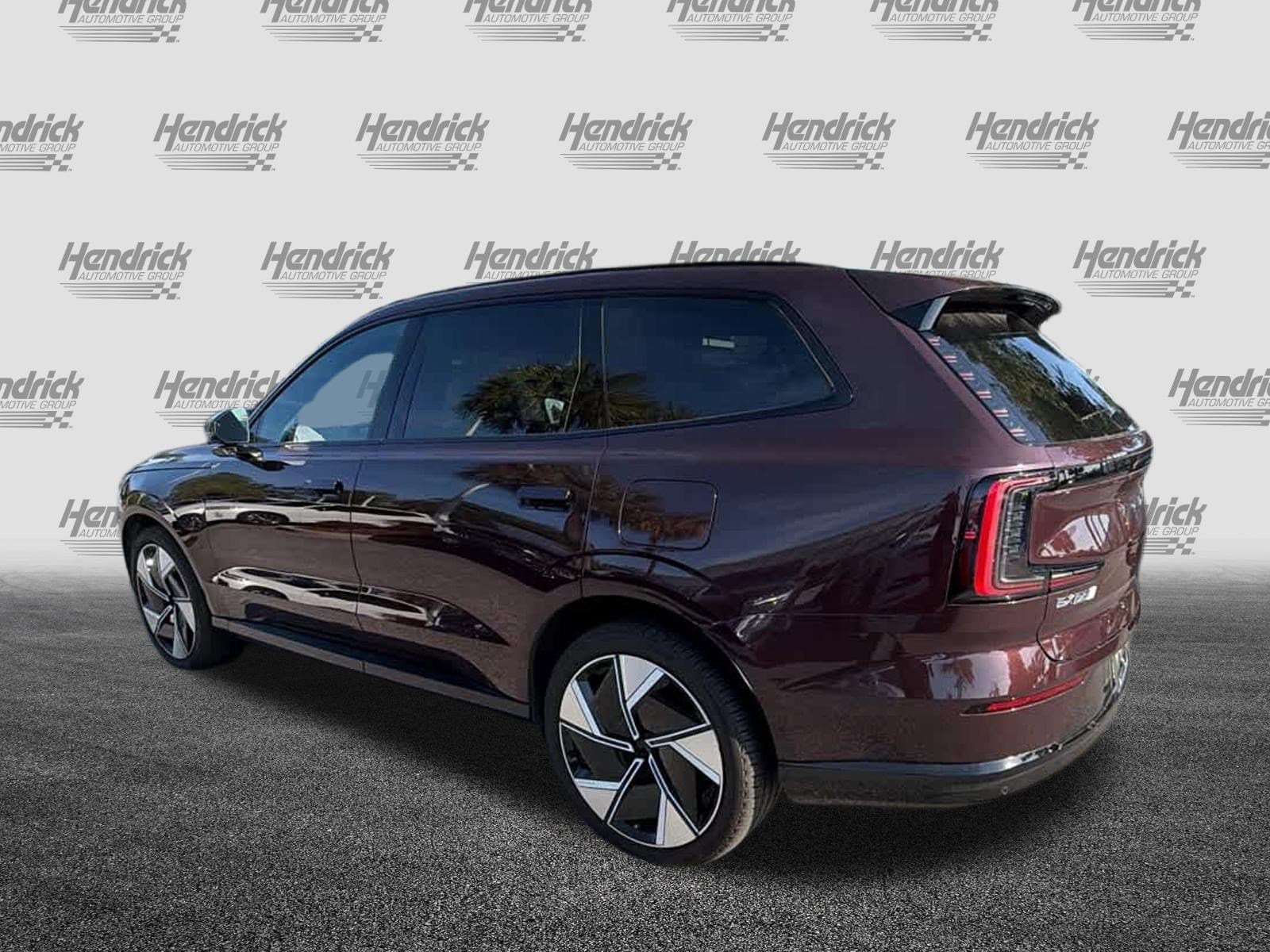 2025 Volvo EX90 Twin Motor Performance Ultra photo 3