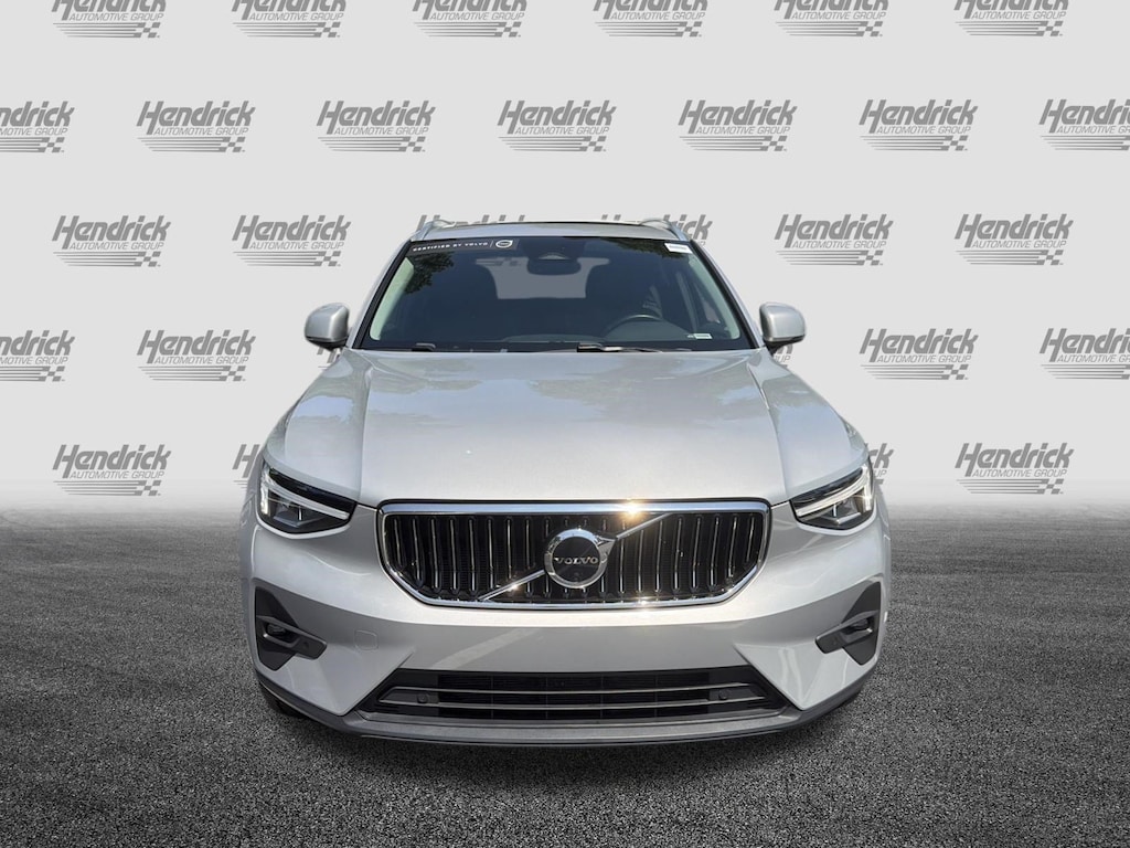 Certified 2023 Volvo XC40 Ultimate Bright Theme SUV