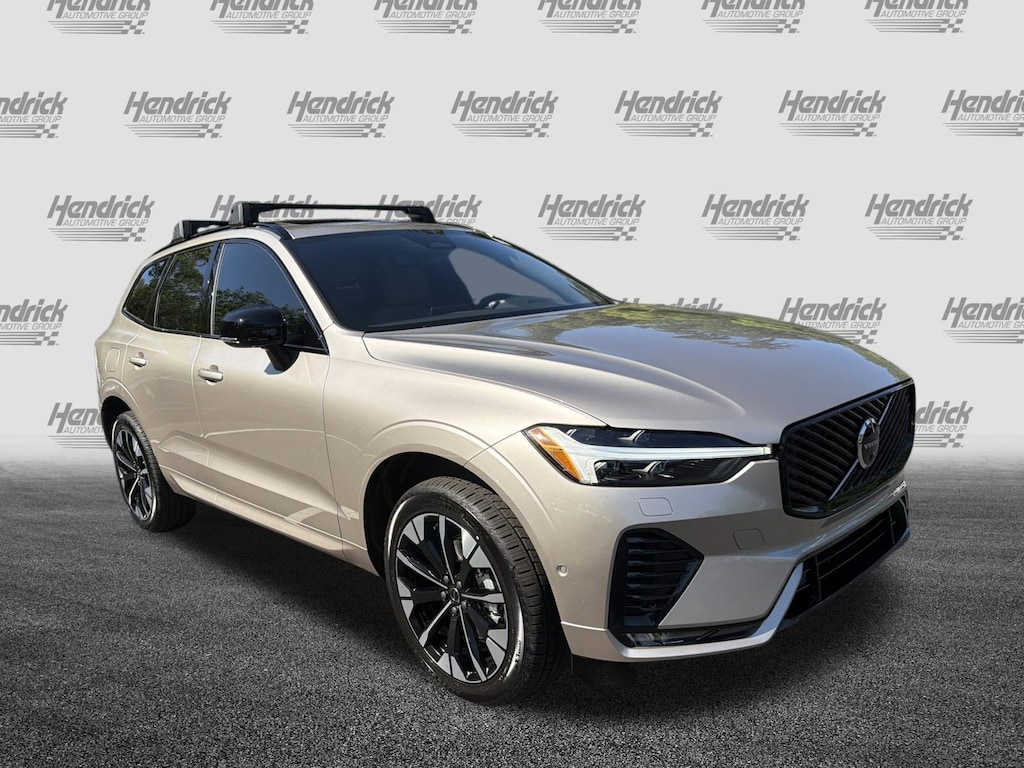 New 2026 Volvo XC60 B5 Plus SUV