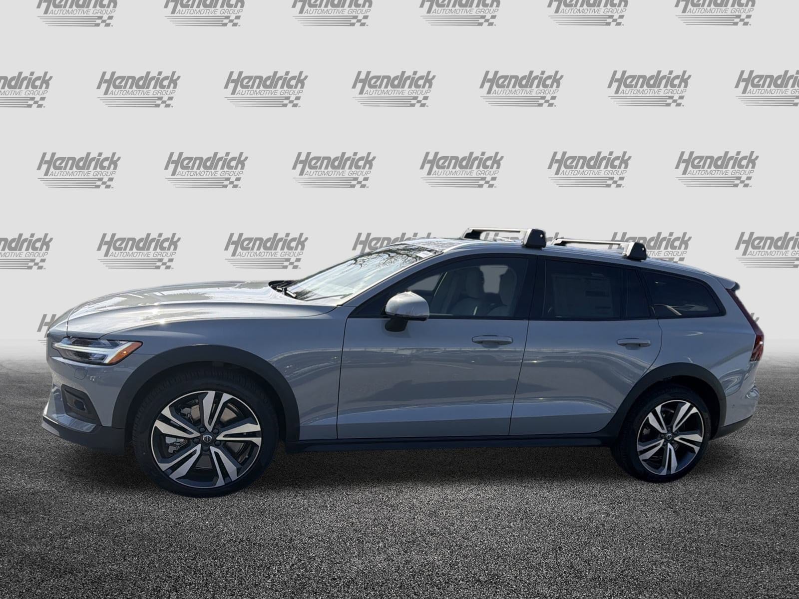 Volvo V60 Cross Country B5 Plus