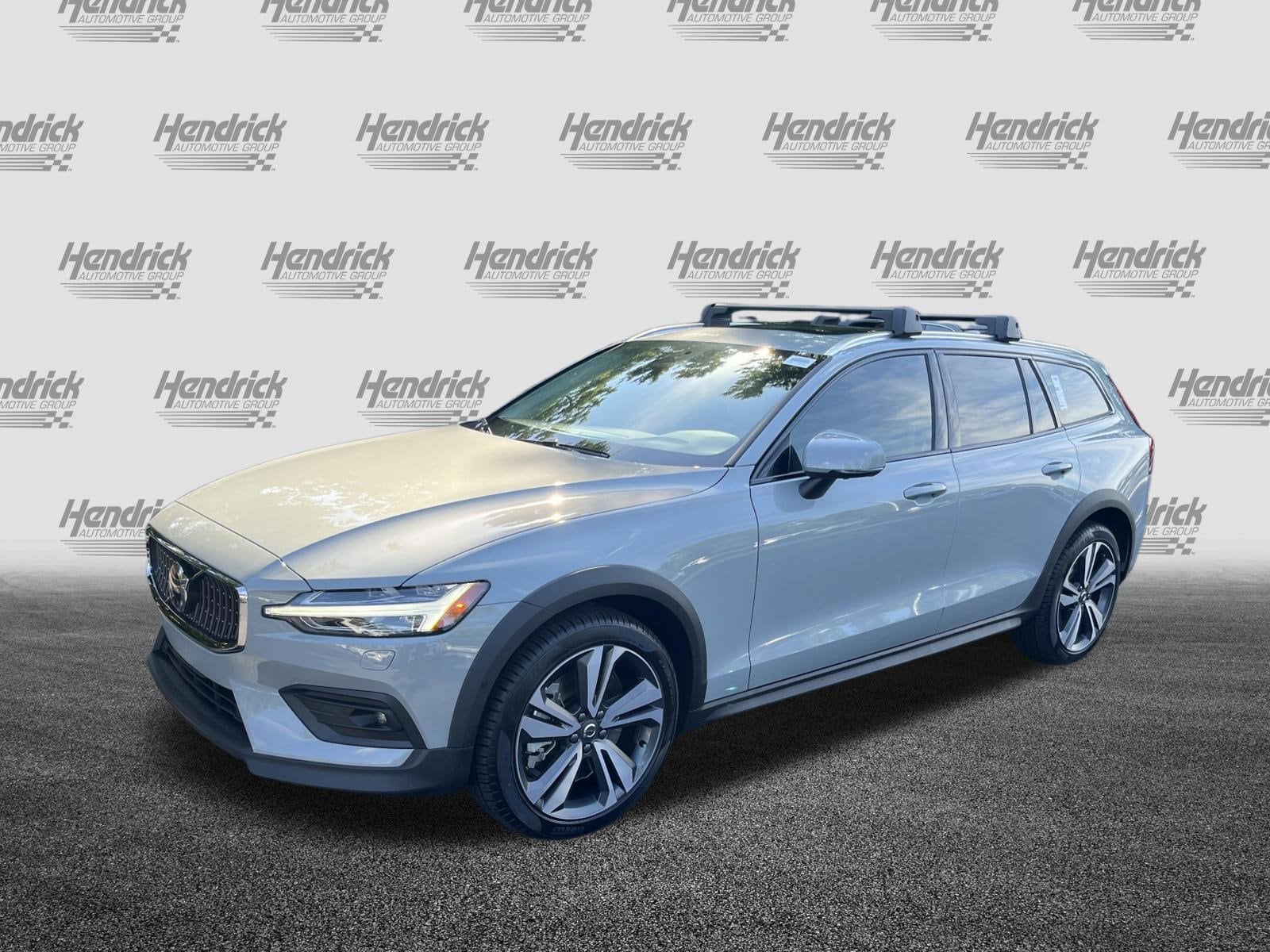 Volvo V60 Cross Country Plus