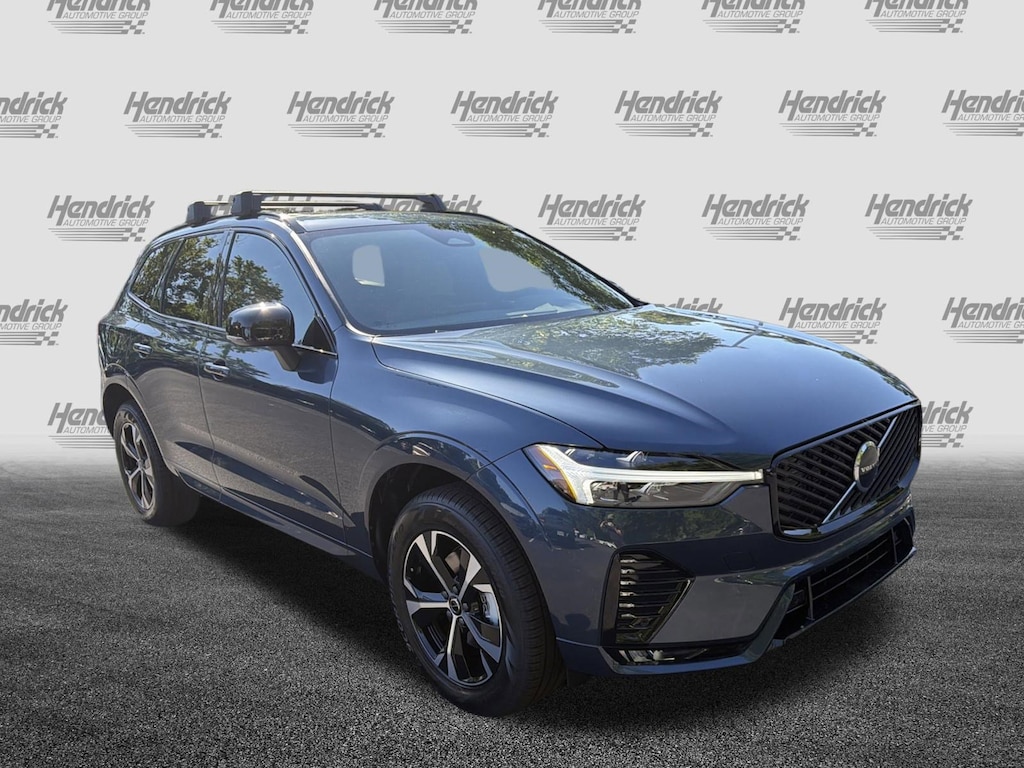 New 2026 Volvo XC60 B5 Core SUV