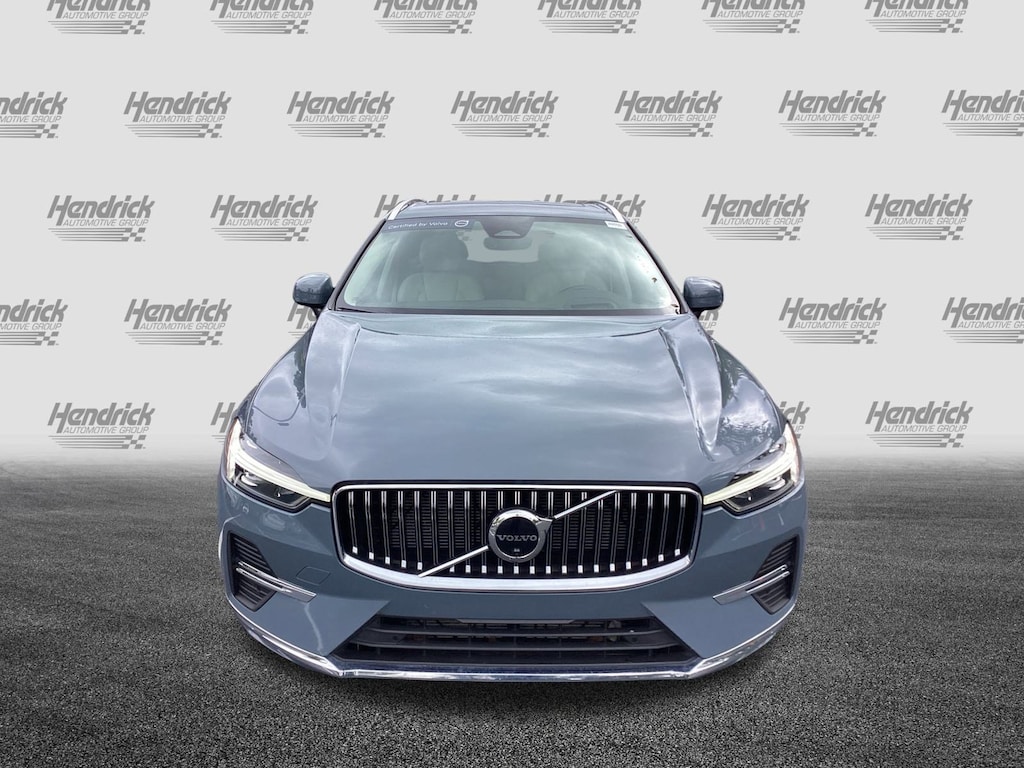 Certified 2023 Volvo XC60 Ultimate Bright Theme SUV