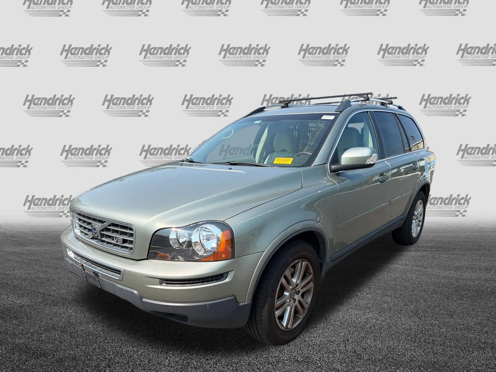 Volvo XC90 V8