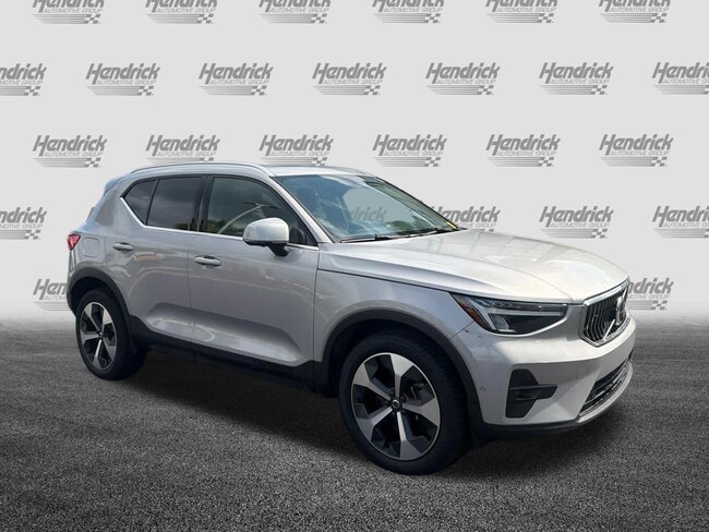2023 Volvo XC40 Plus Bright Theme SUV