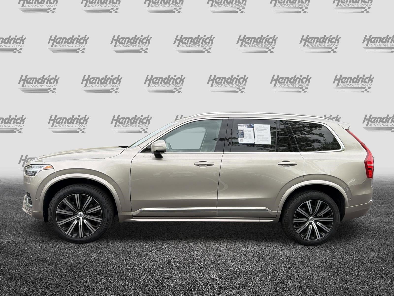 2023 Volvo XC90 Plus photo 6