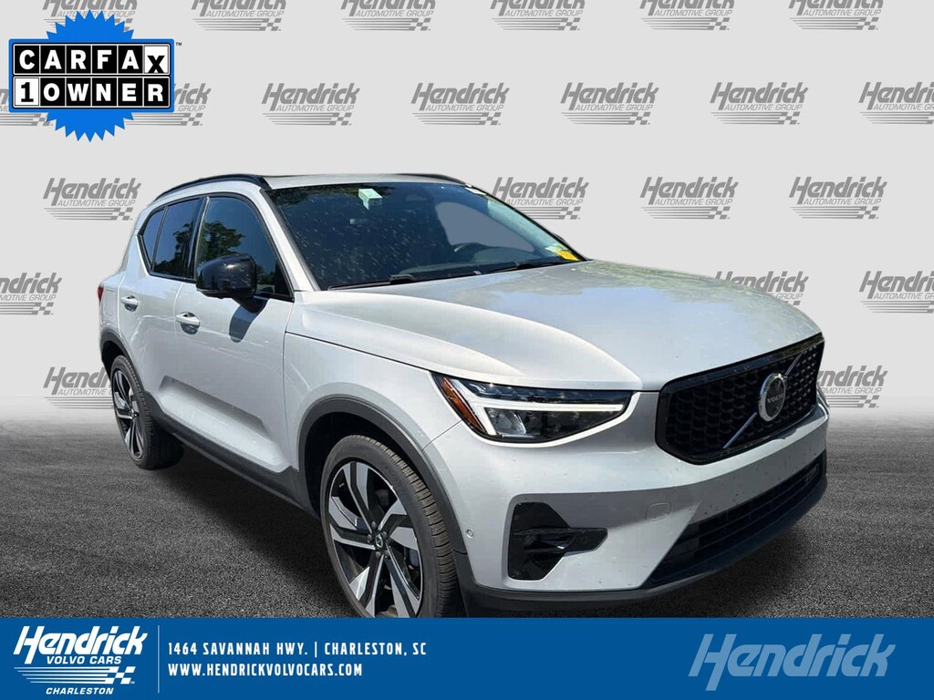 Certified 2025 Volvo XC40 Plus Dark Theme SUV