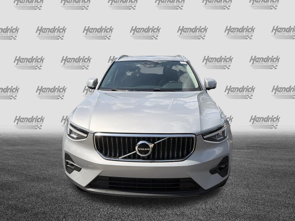 Certified 2023 Volvo XC40 Plus Bright Theme SUV
