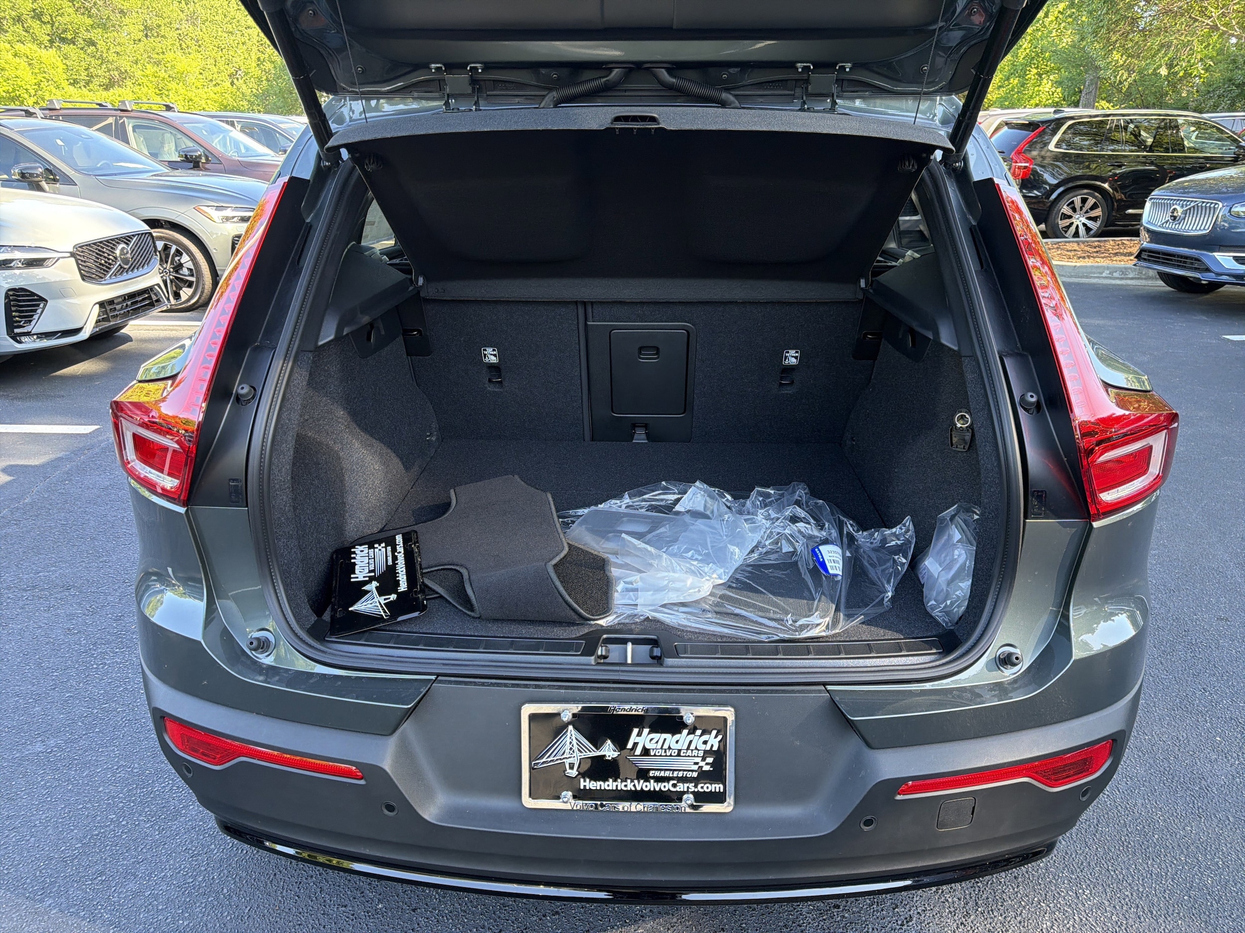 New 2026 Volvo XC40 For Sale in Charleston - VIN: YV4K92UC1T2817210