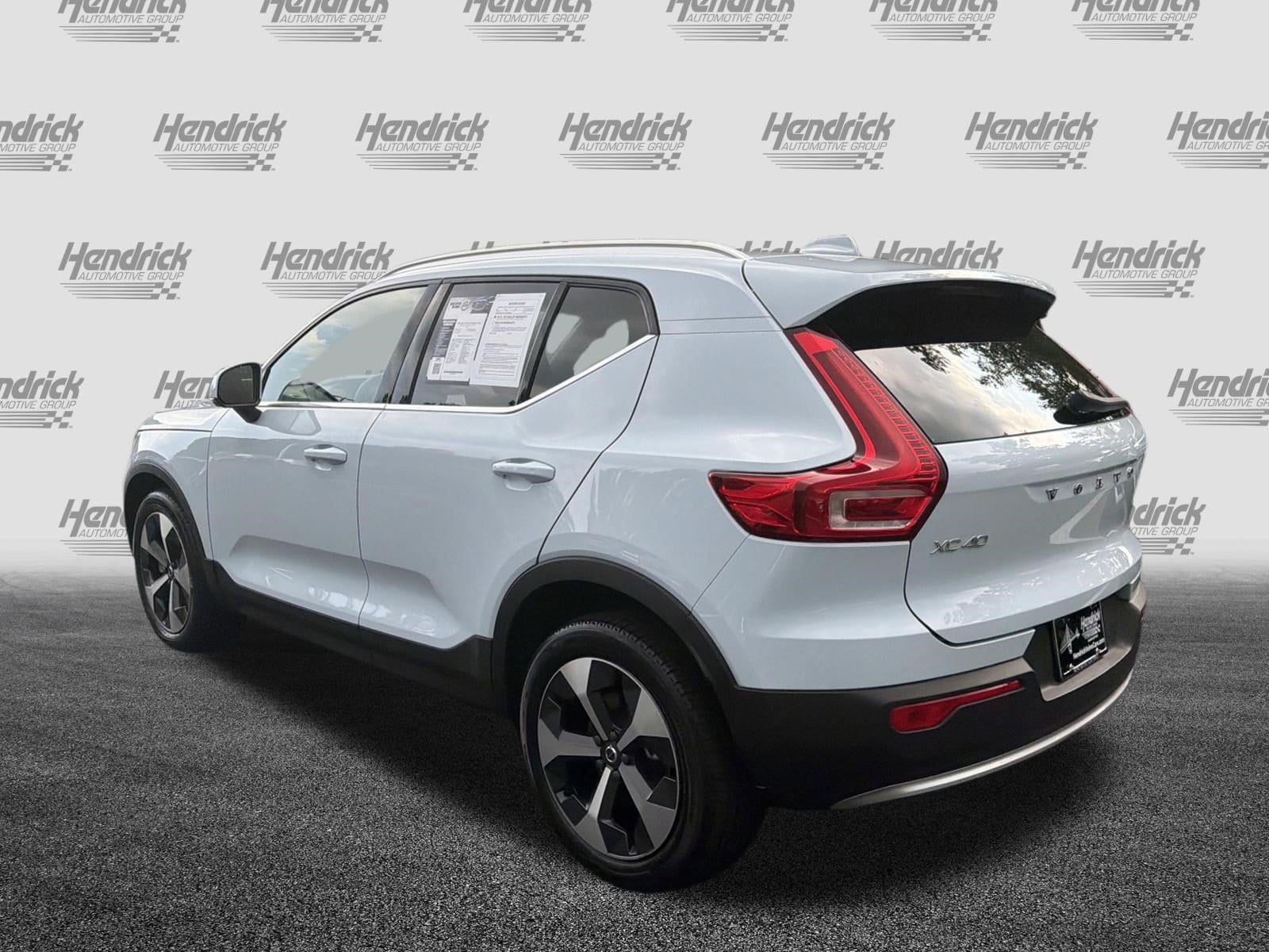 Volvo XC40 Core Bright Theme
