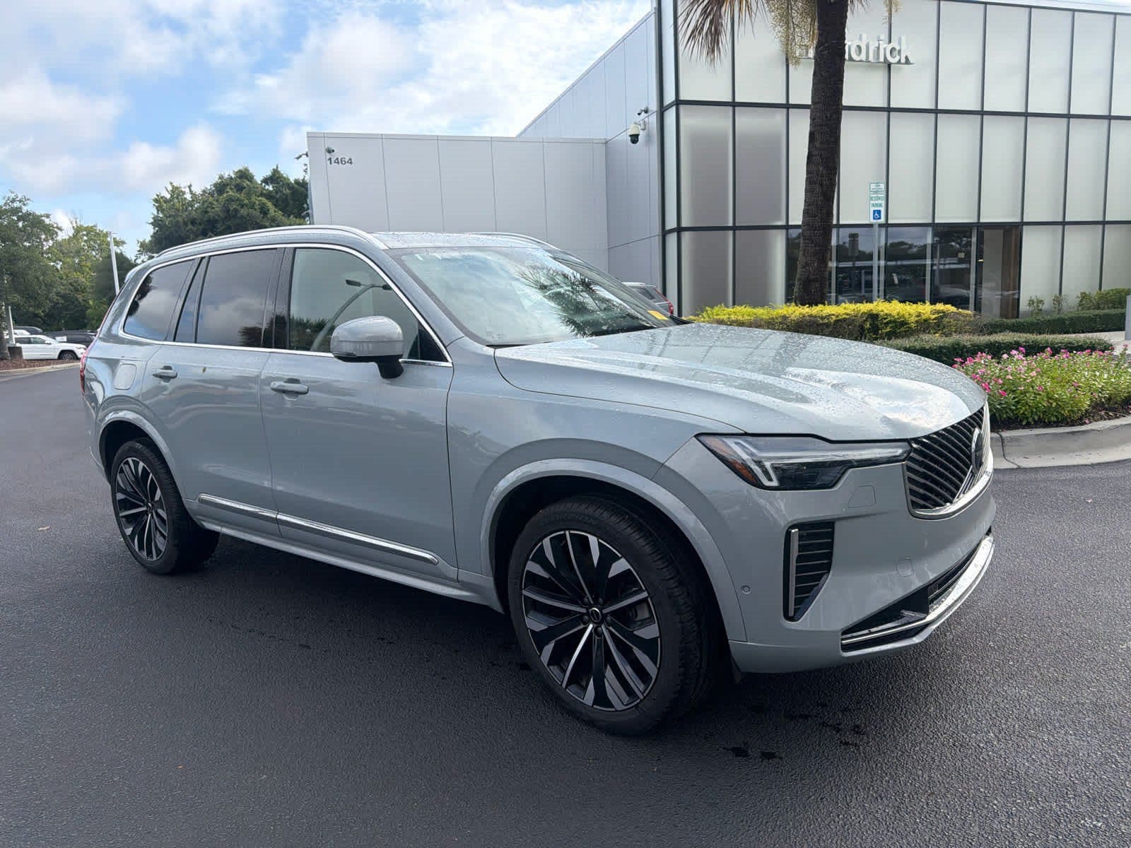 Volvo XC90 Plus