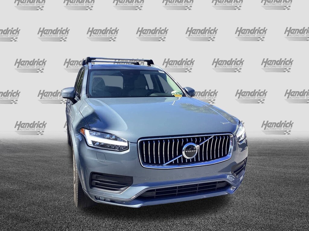Certified 2022 Volvo XC90 Momentum SUV