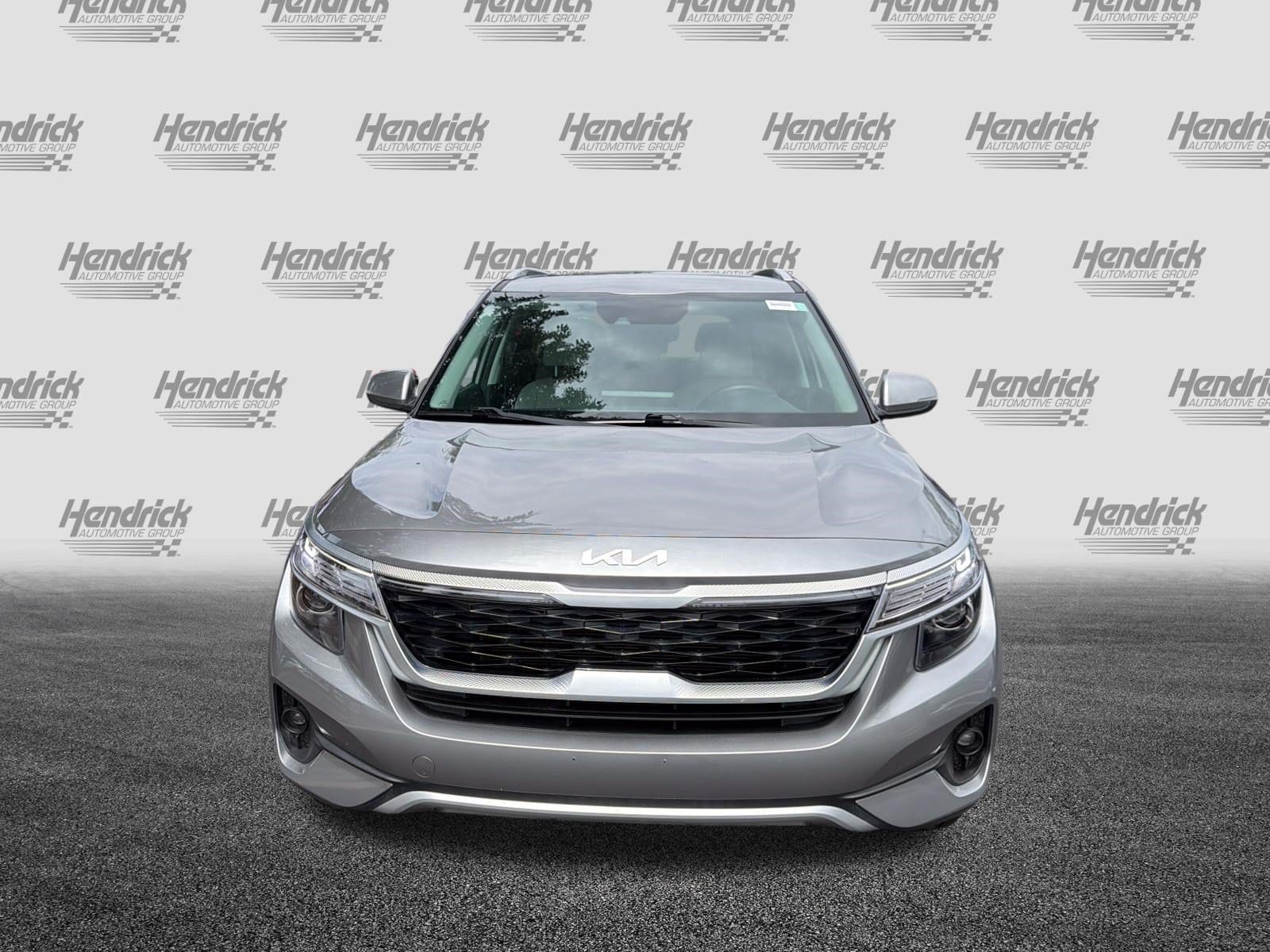Kia Seltos EX