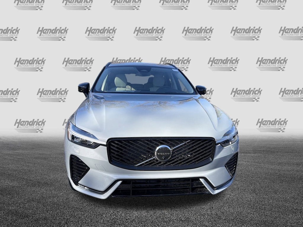 New 2026 Volvo XC60 B5 Ultra SUV