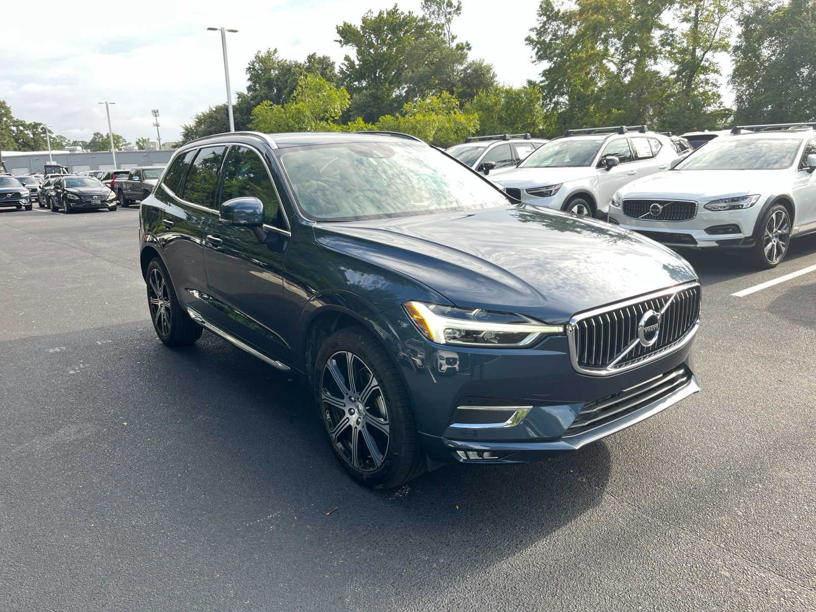 Used 2020 Volvo XC60 Inscription with VIN YV4102DL0L1525236 for sale in Charleston, SC