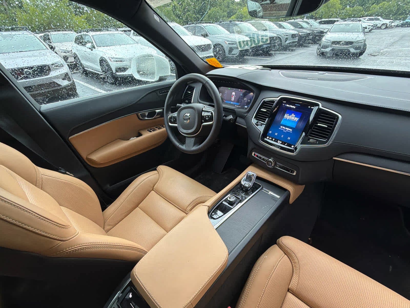 Volvo XC90 Ultimate Bright Theme
