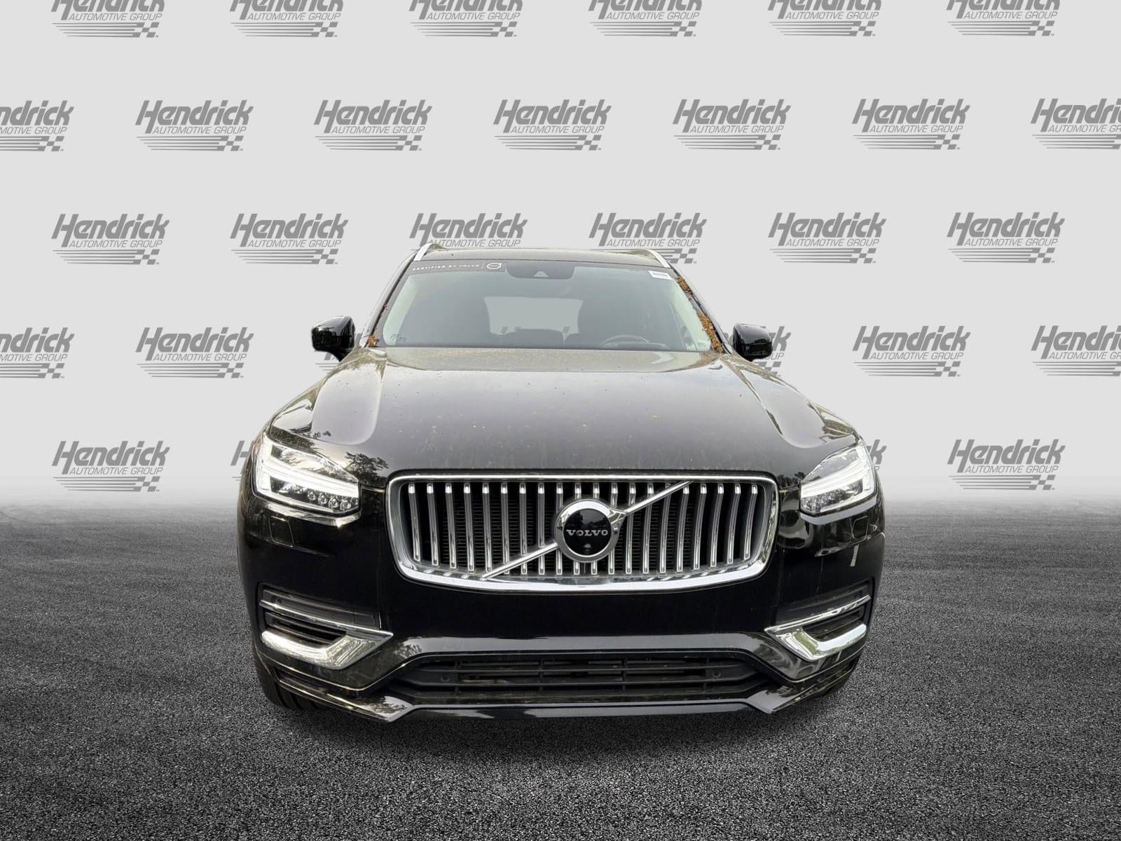 2022 Volvo XC90 Recharge Plug-In Hybrid Inscription Expression photo 2