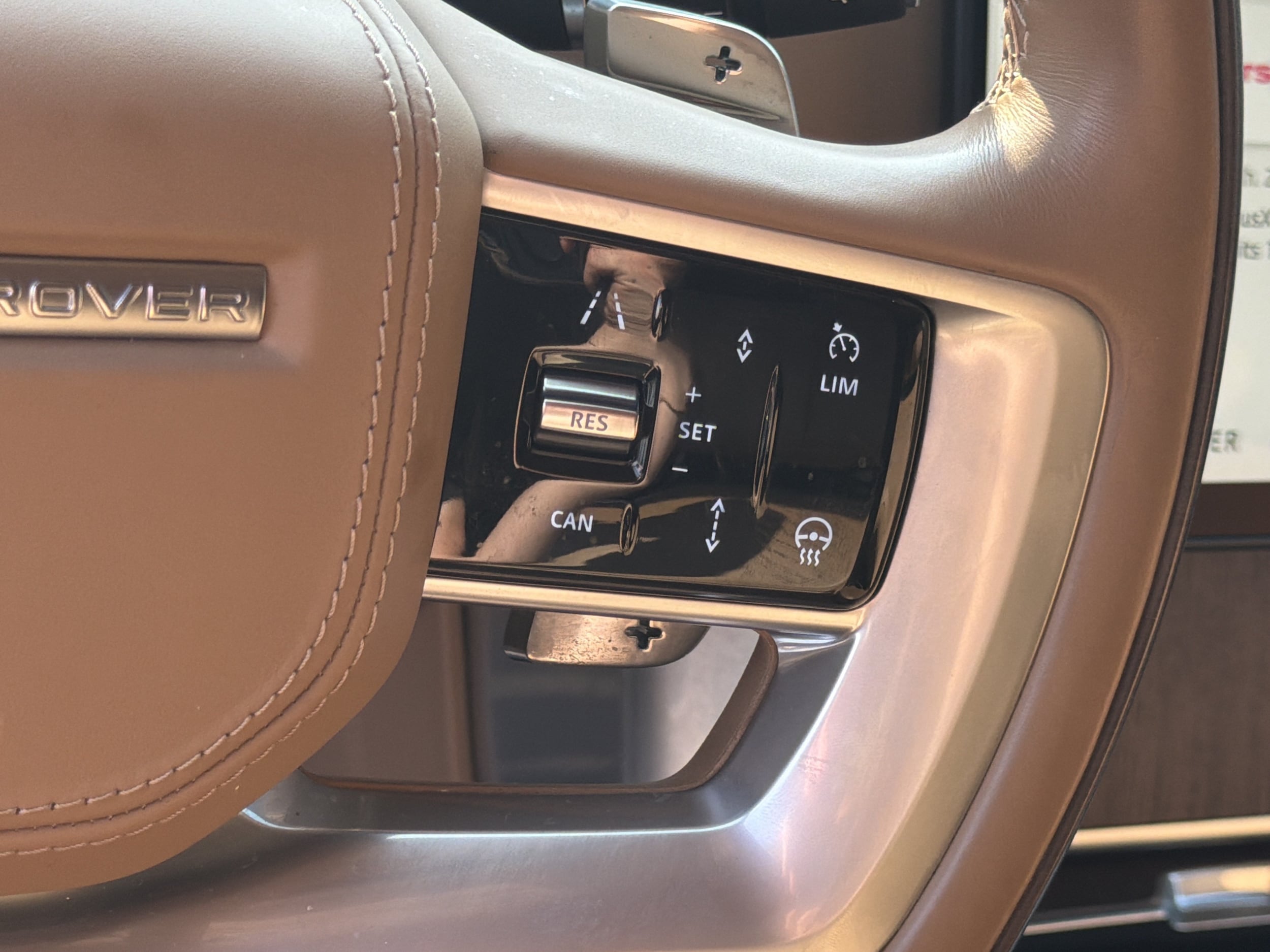 2024 Land Rover Range Rover SE - Photo 21