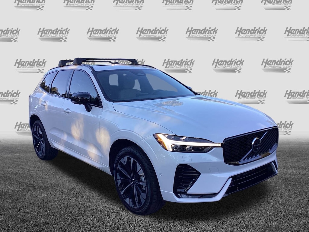 New 2026 Volvo XC60 B5 Plus SUV