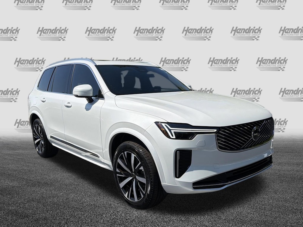 New 2026 Volvo XC90 B5 Core SUV