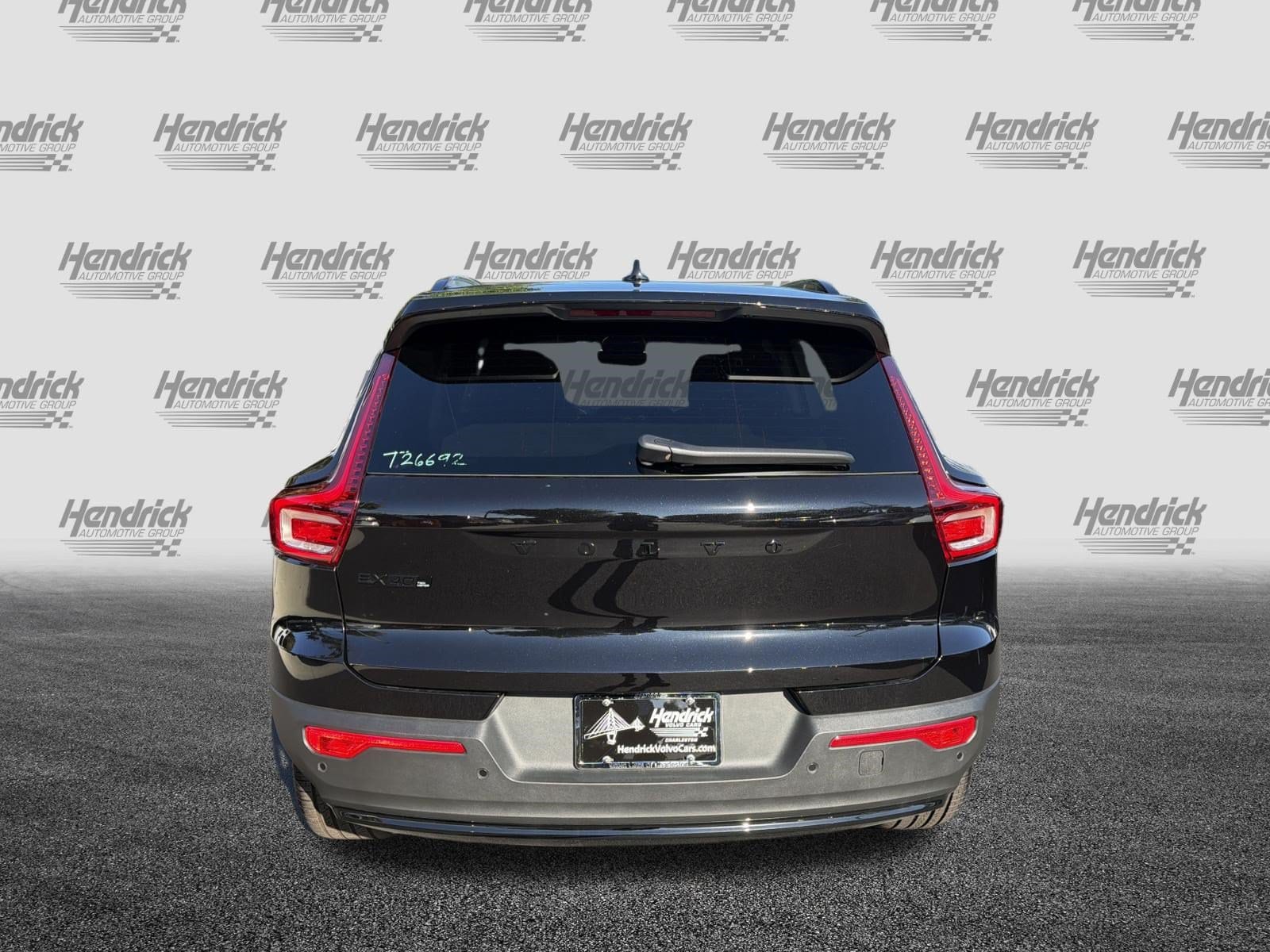 Volvo EX40 Twin Motor Ultra Black Edition