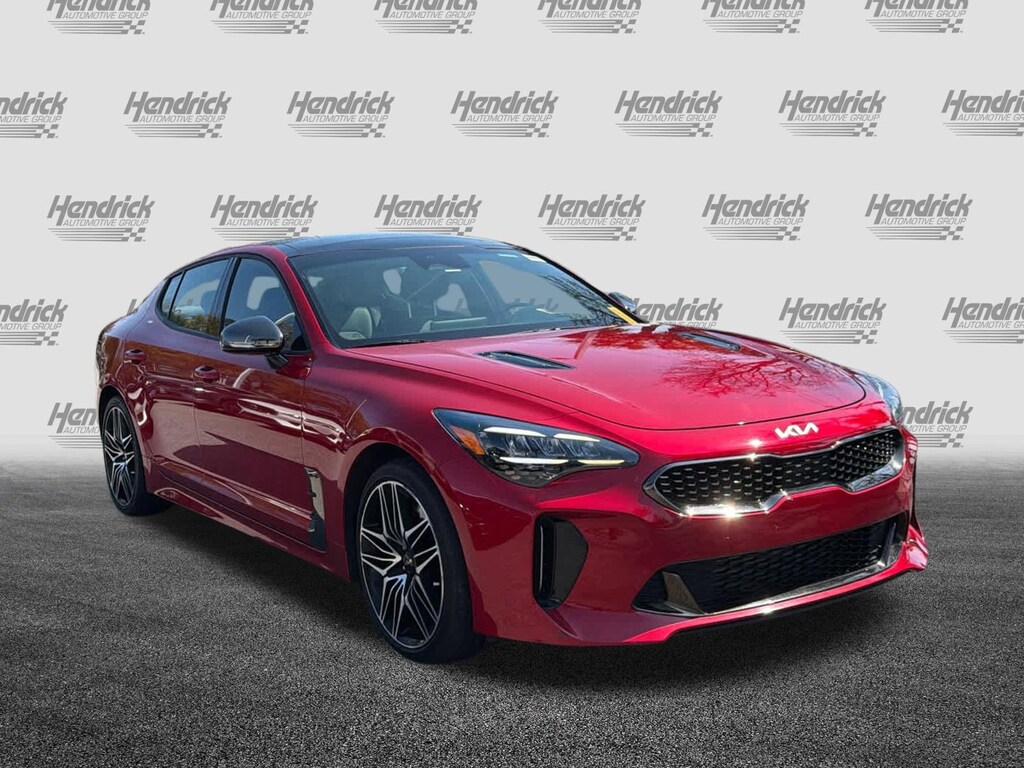 Used 2022 Kia Stinger GT1 Sedan