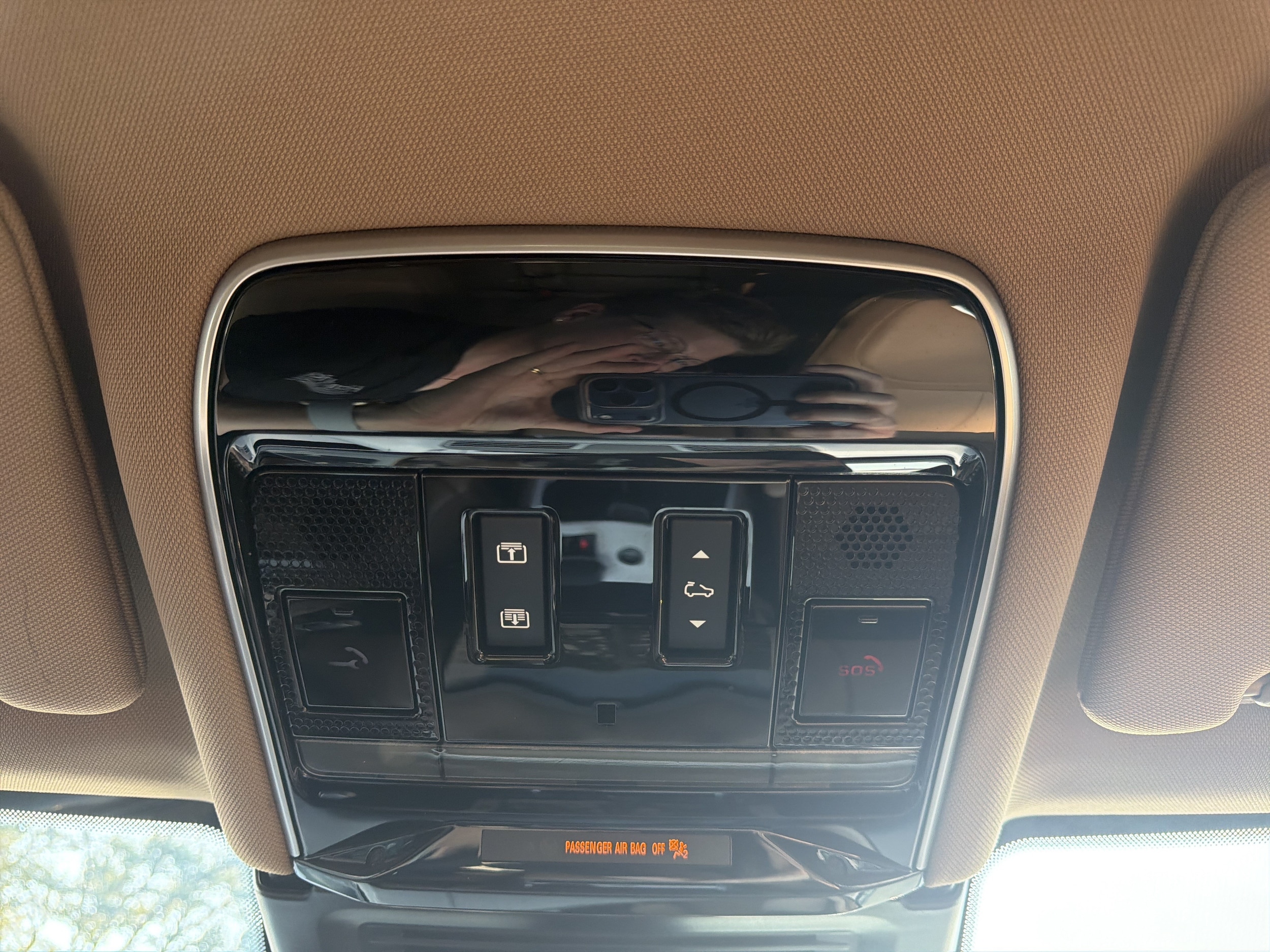2024 Land Rover Range Rover SE - Photo 28