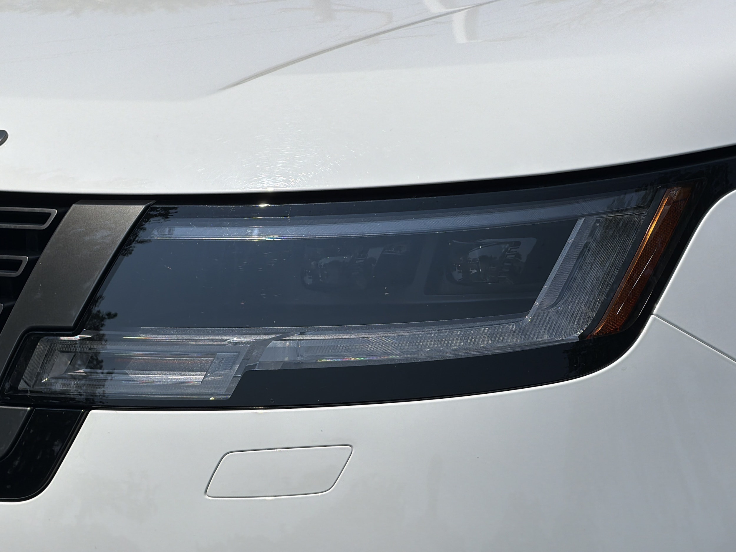 2022 Land Rover Range Rover Base - Photo 6