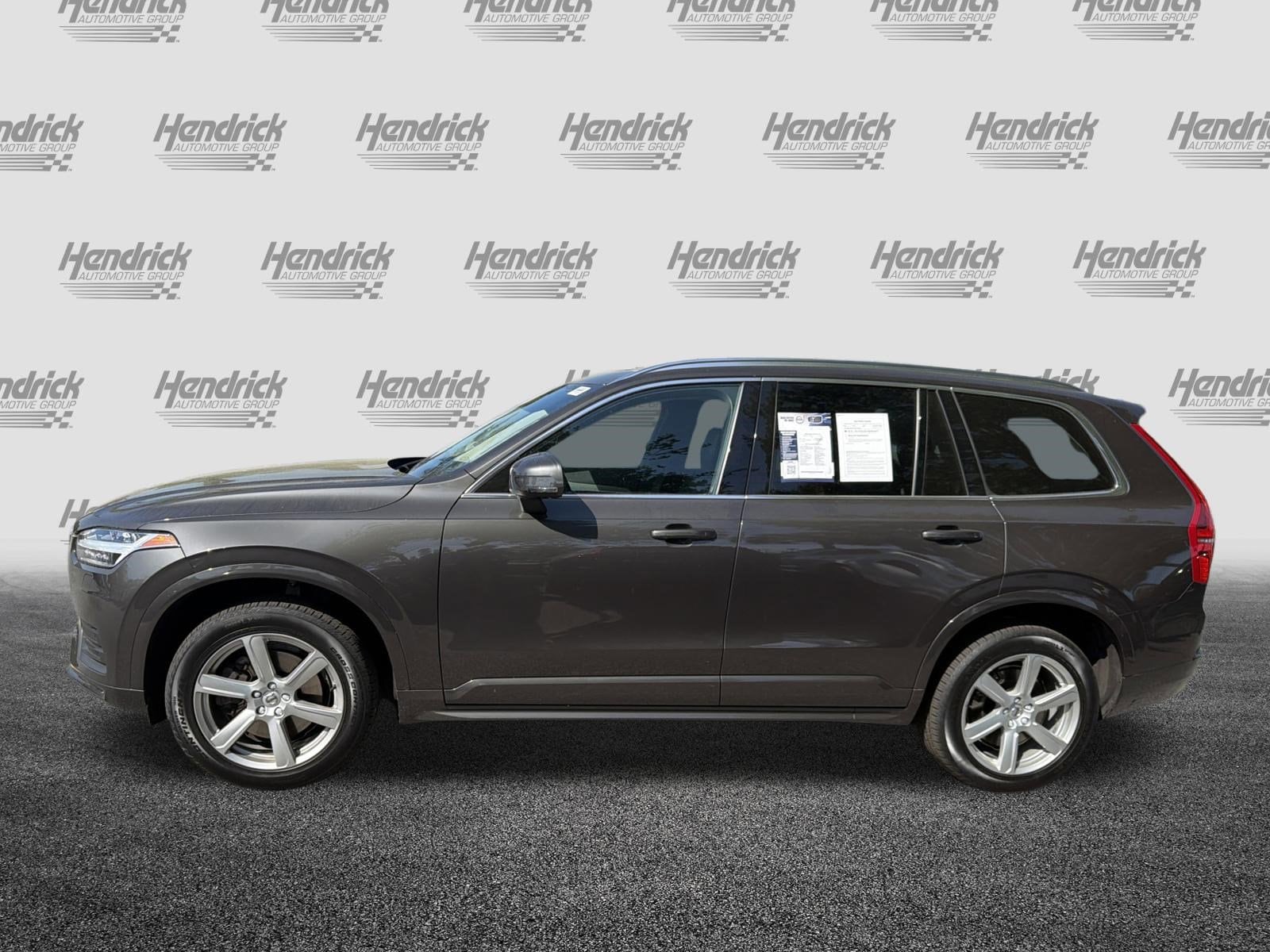 2023 Volvo XC90 Core photo 6