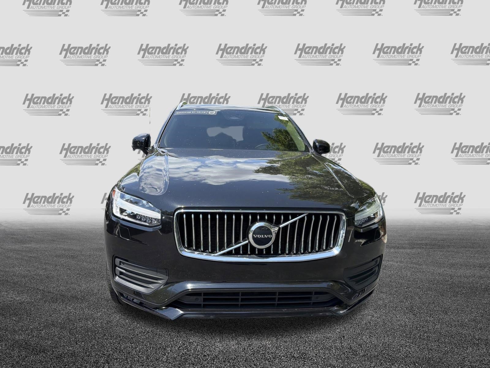 2023 Volvo XC90 Core photo 2