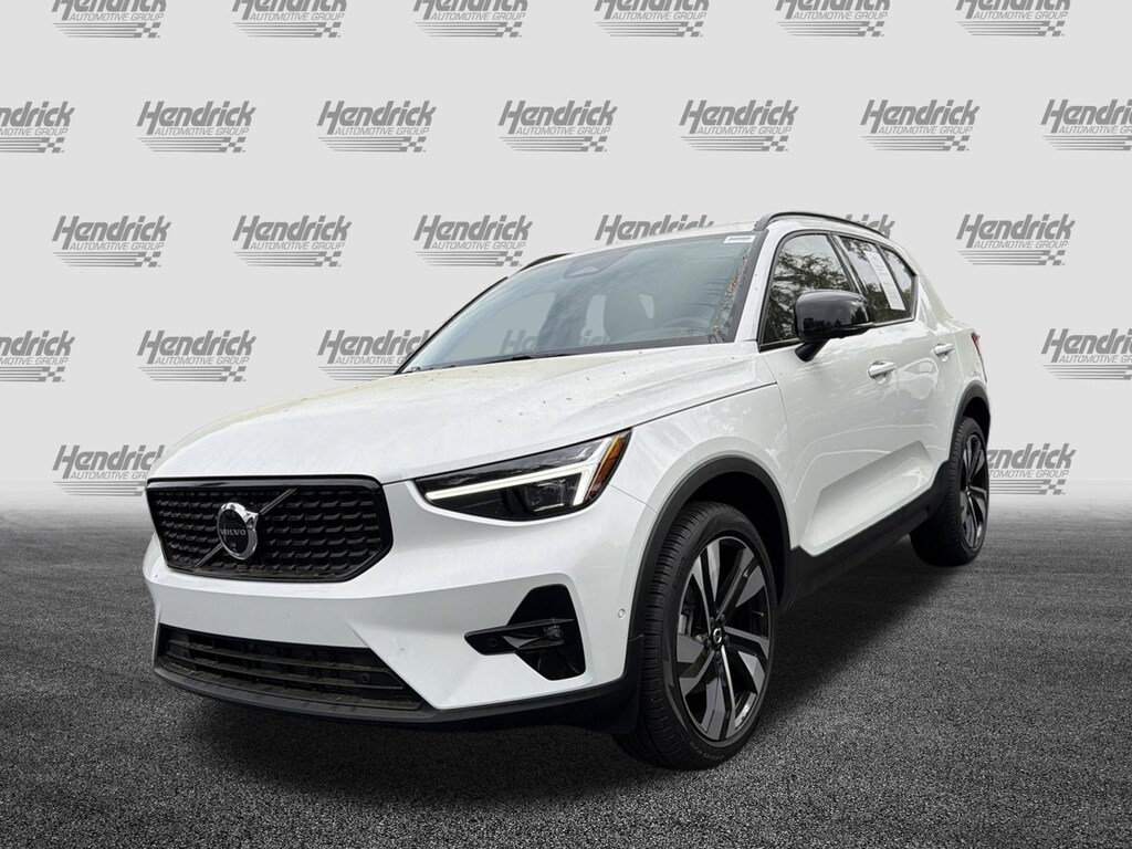 Used 2026 Volvo XC40 Ultra SUV