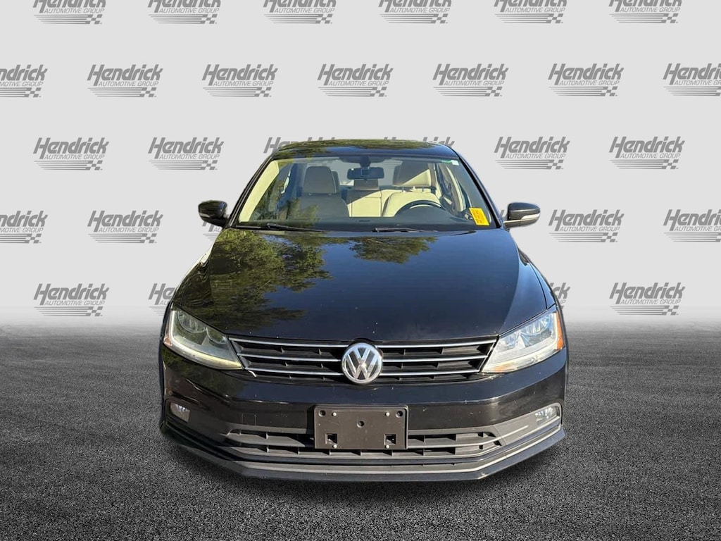 Used 2017 Volkswagen Jetta 1.8T SEL Sedan