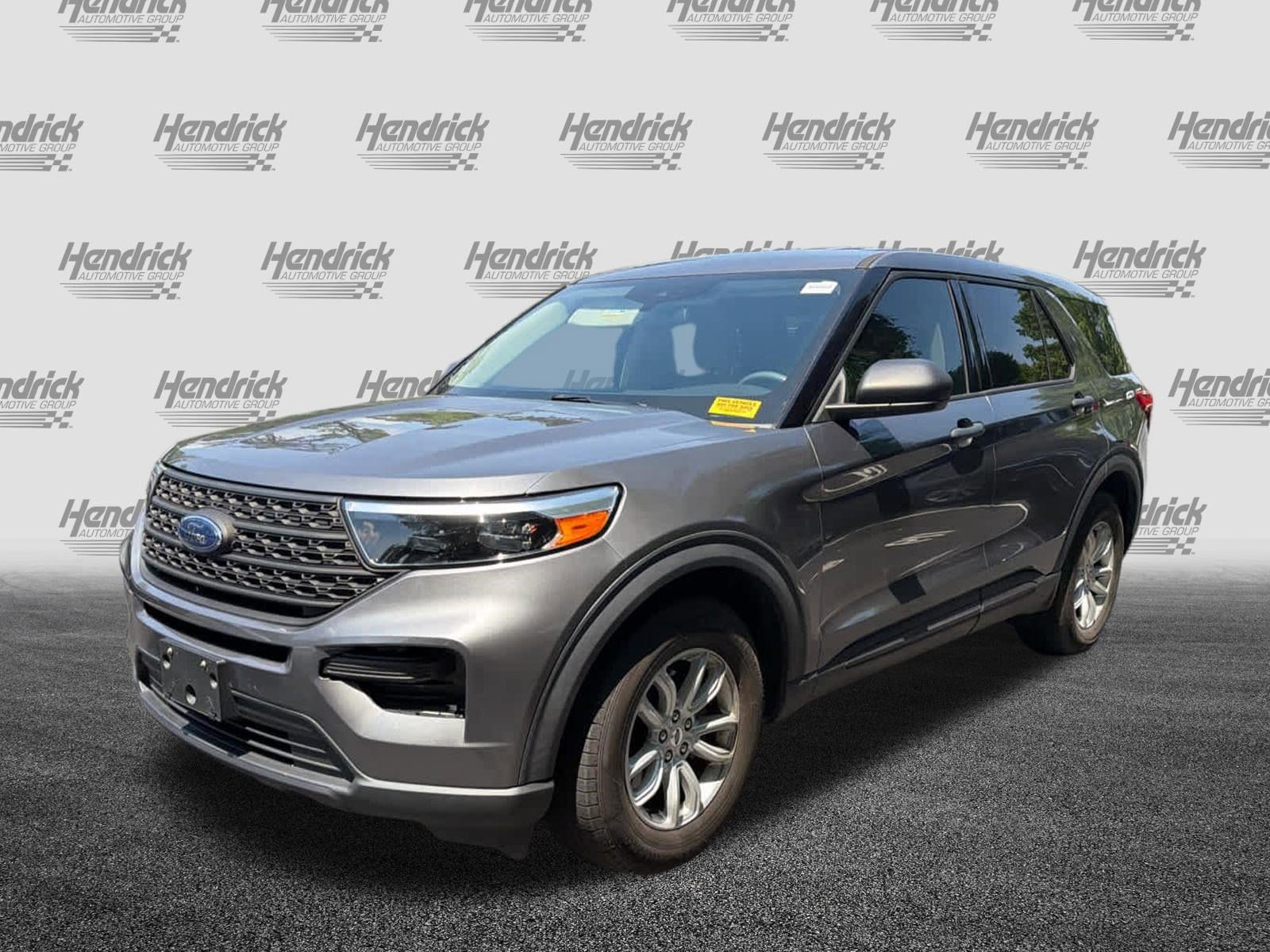 2021 Ford Explorer photo 5