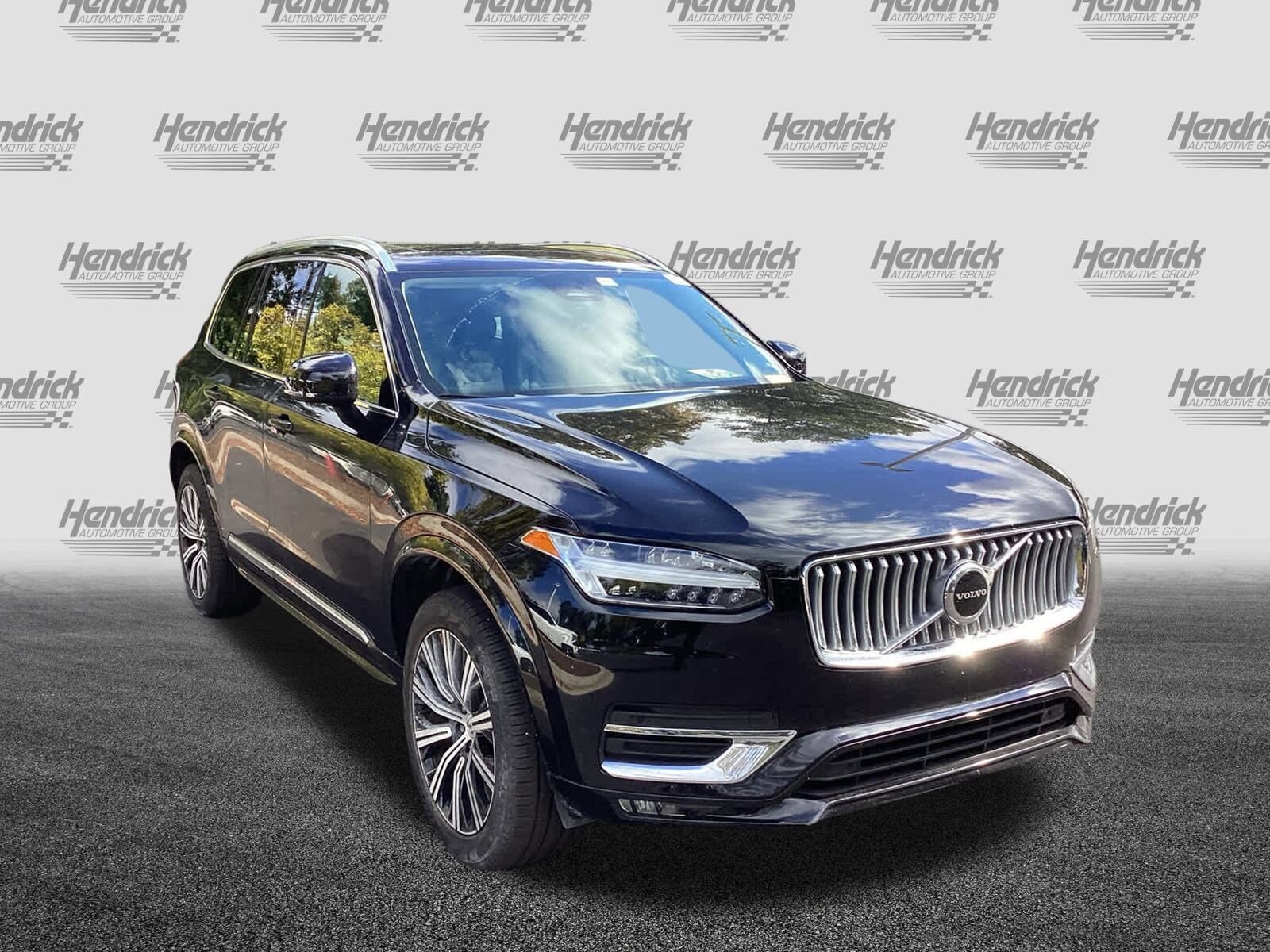 2024 Volvo XC90 Core photo 2