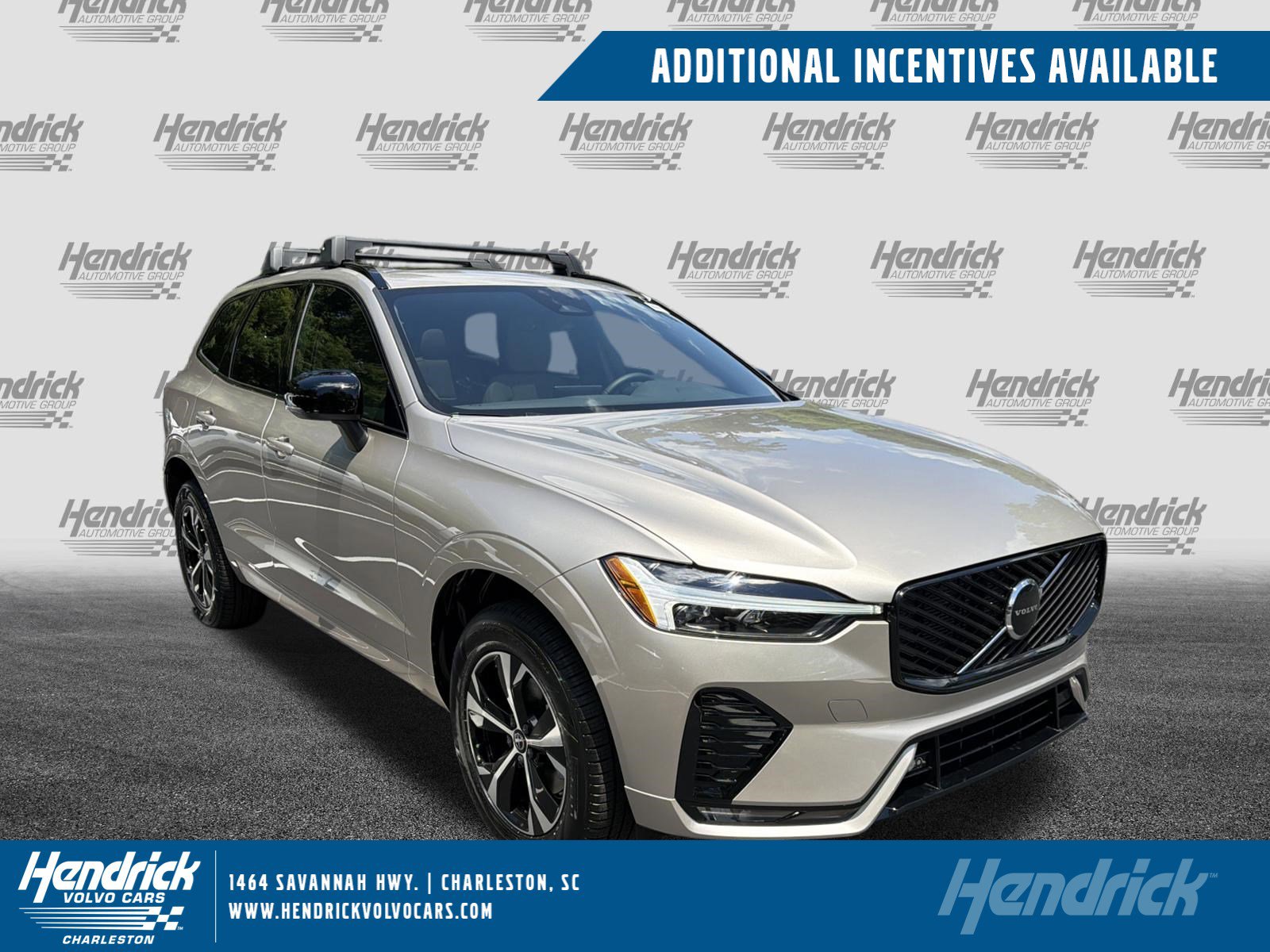 2026 Volvo XC60 B5 Core Dark AWD's photo