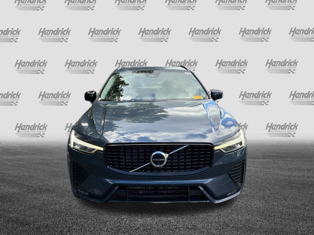 Used 2024 Volvo XC60 Plus Dark Theme SUV