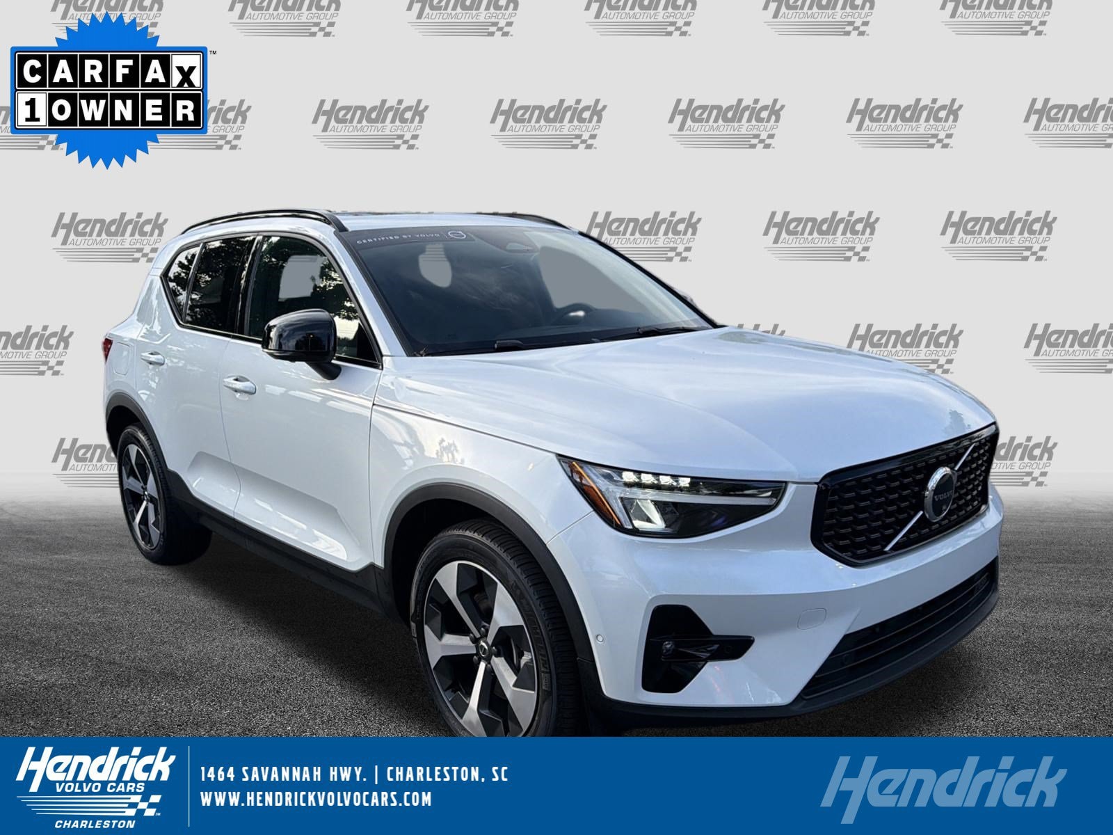 2025 Volvo XC40 Plus