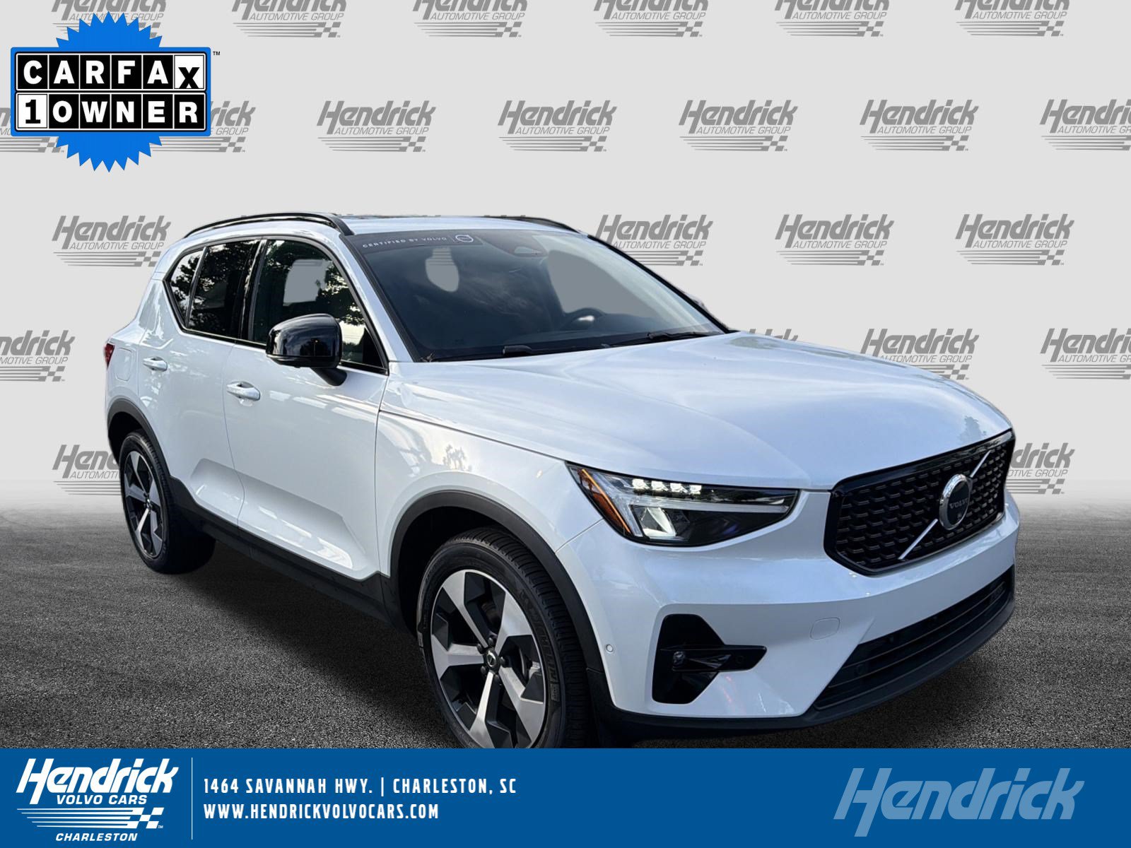 Certified 2025 Volvo XC40 Plus Dark Theme SUV