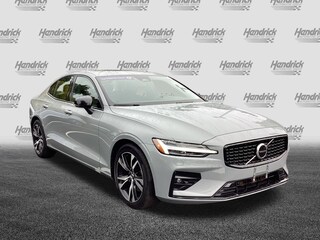 2025 Volvo S60 Core Sedan