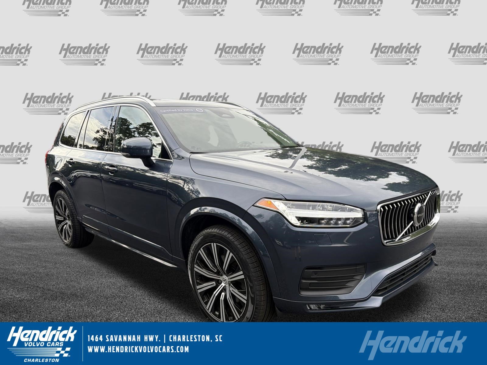 2023 Volvo XC90 B5 Core 4WD's photo
