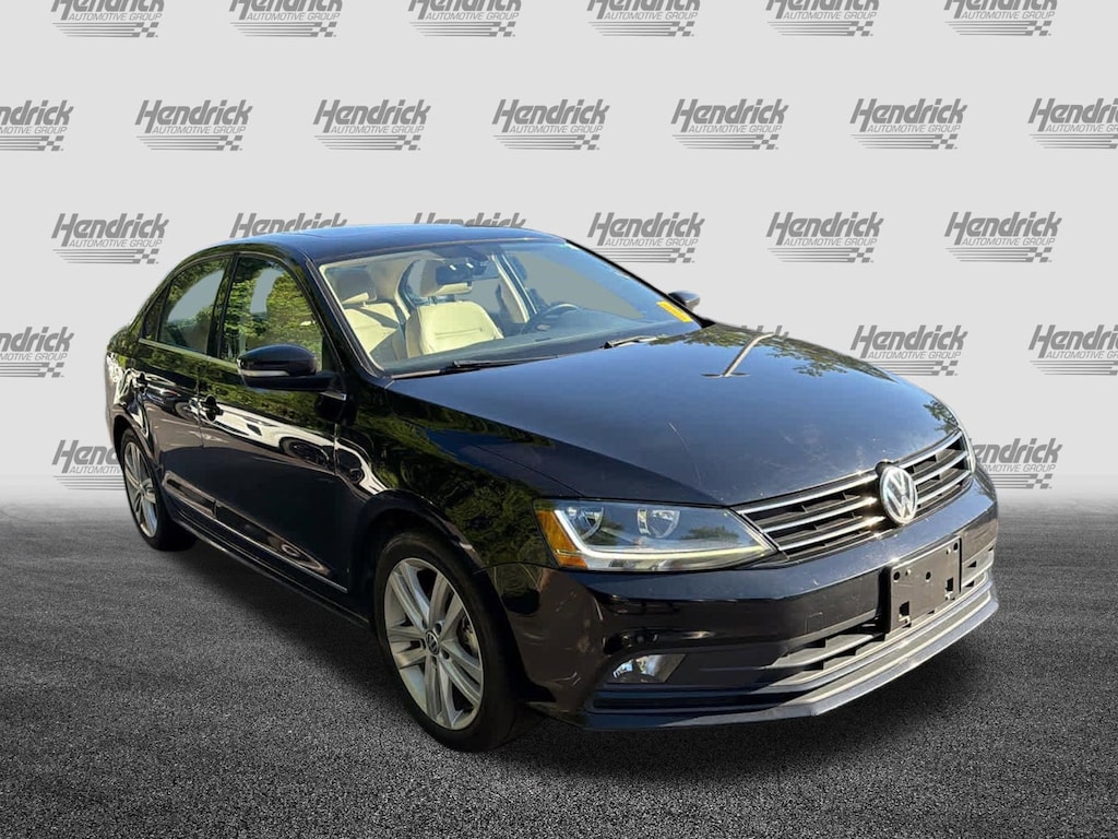Used 2017 Volkswagen Jetta 1.8T SEL Sedan