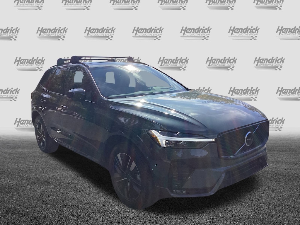 New 2026 Volvo XC60 B5 Core SUV