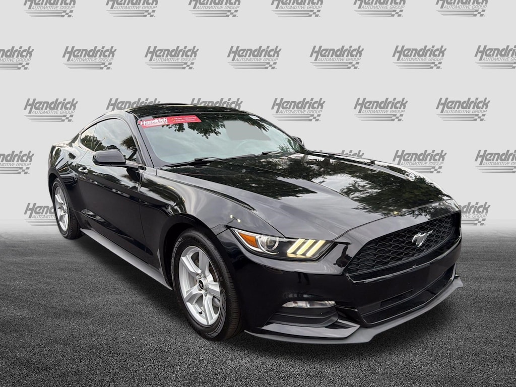 Used 2016 Ford Mustang V6 Coupe