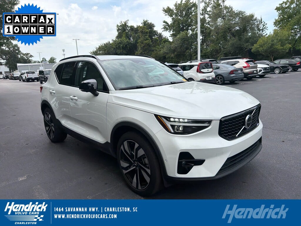 Used 2025 Volvo XC40 Ultra Dark Theme SUV