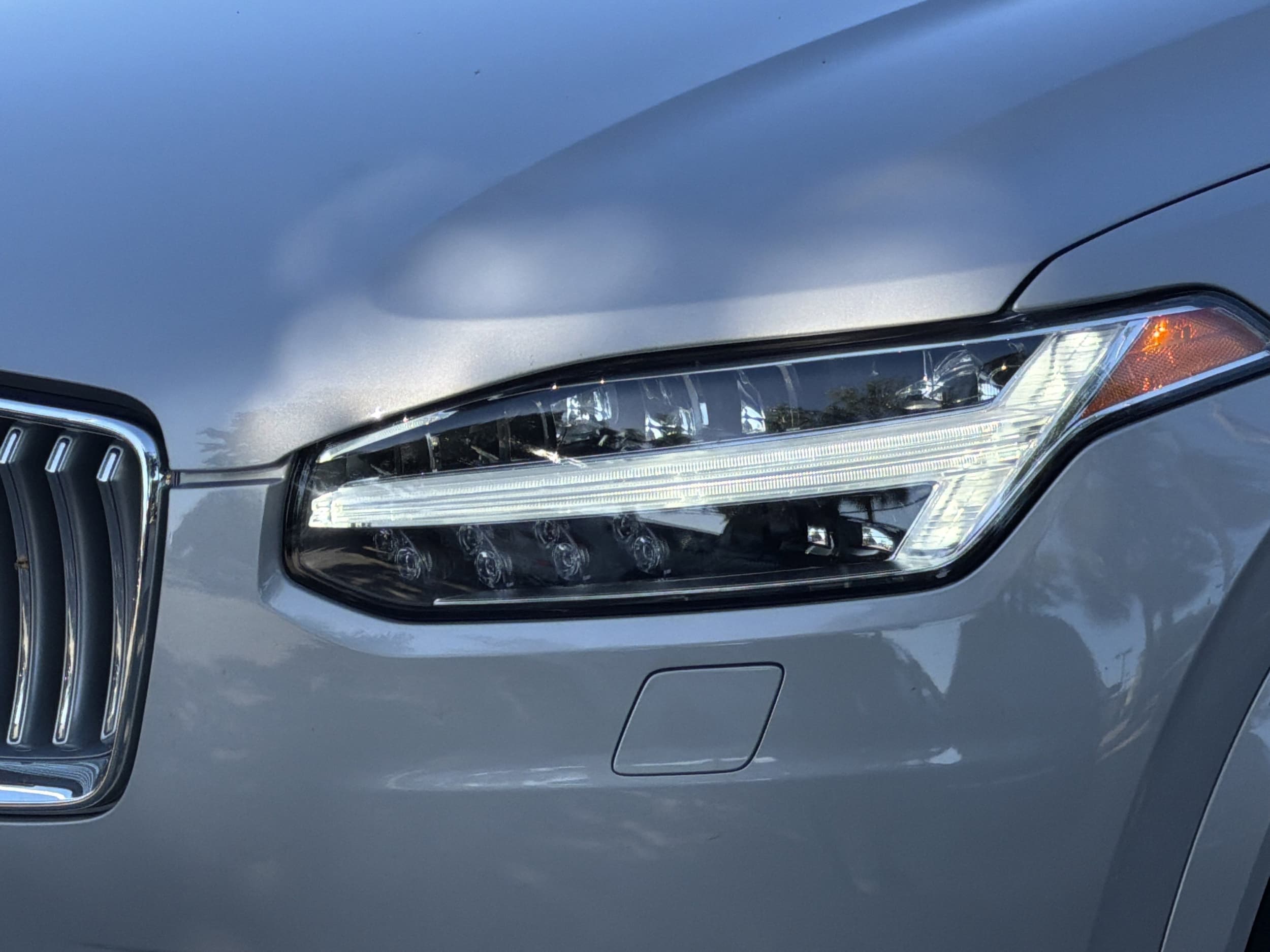 2023 Volvo XC90 Plus photo 5