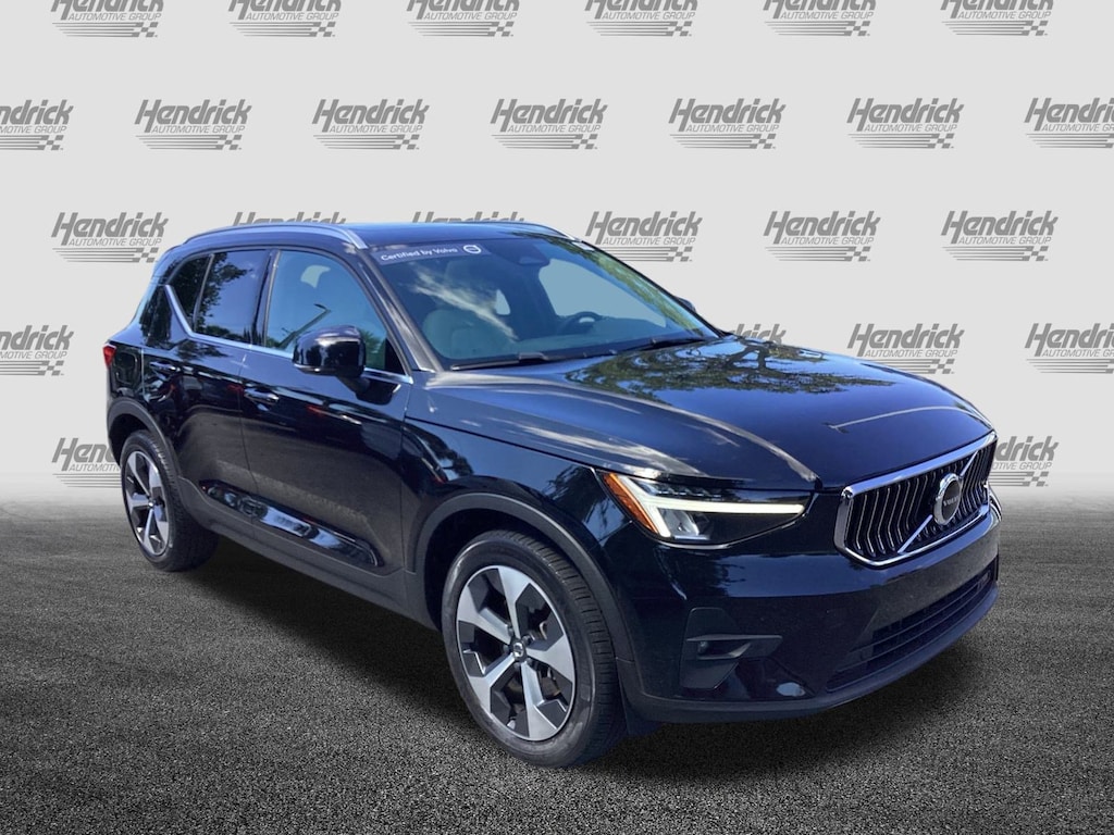 Certified 2023 Volvo XC40 Plus Bright Theme SUV