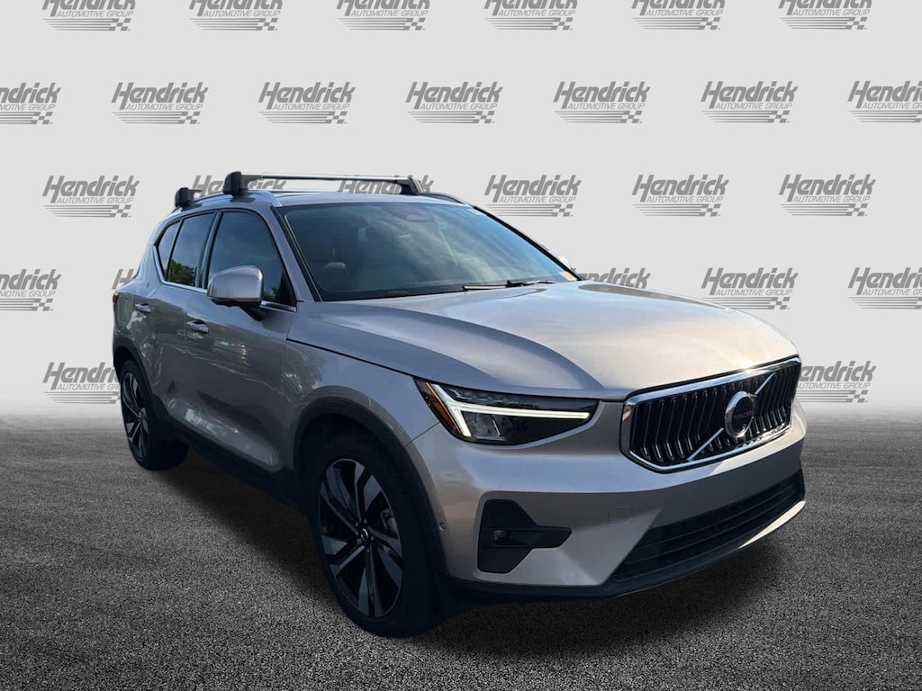 Used 2023 Volvo XC40 Plus Bright Theme SUV