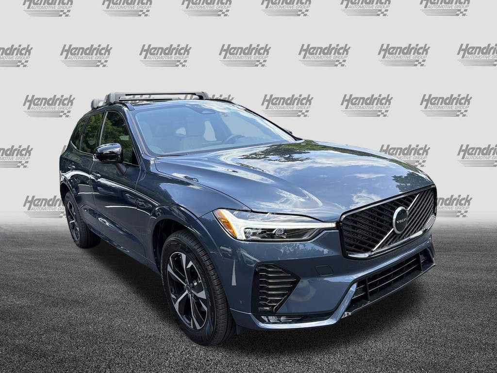 New 2026 Volvo XC60 B5 Core SUV